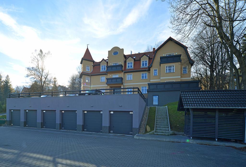 Apartament Glamour , Przestronny, Komfortowy, Blisko Szlakow Karpacz Exterior photo